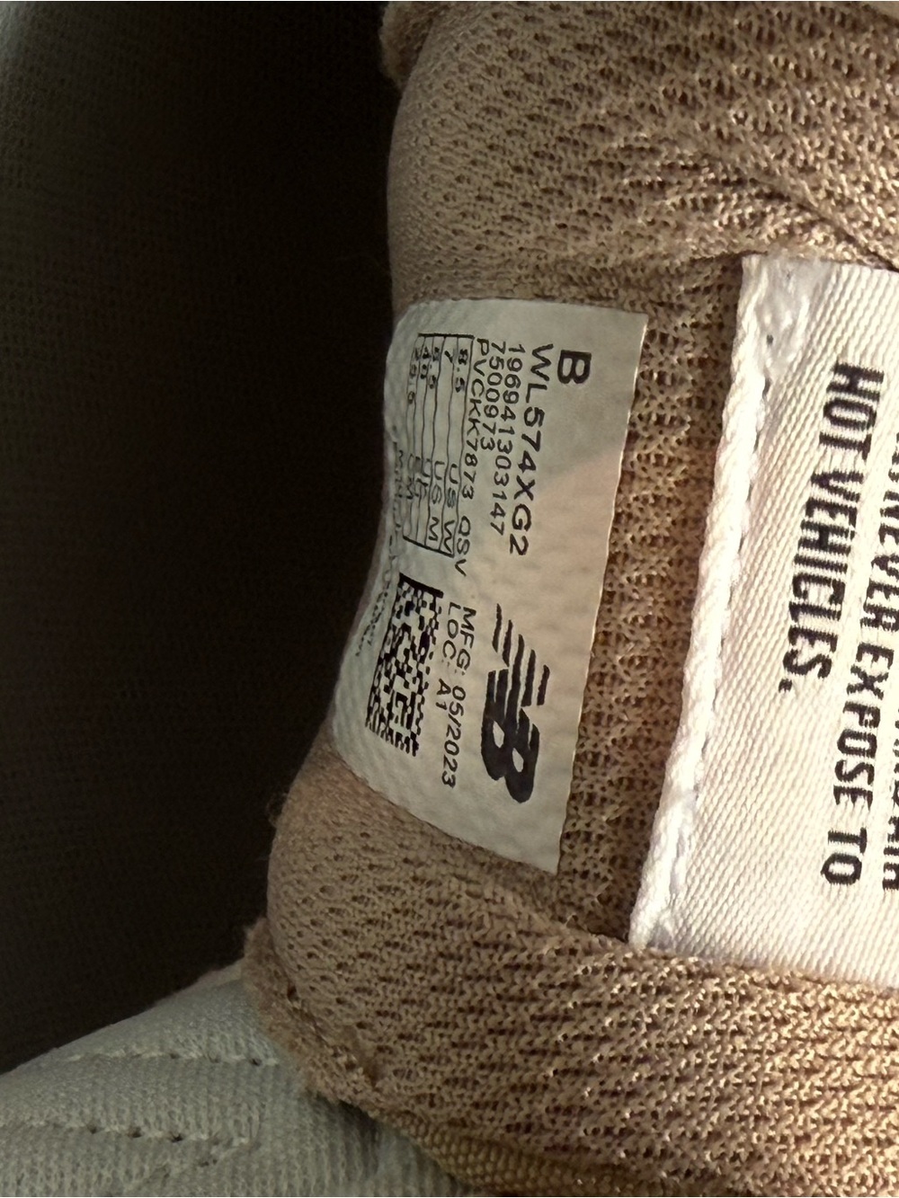 New Balance Beige Sneakers with Tan Logo and Leopard Heel 574 - Picture 6 of 9